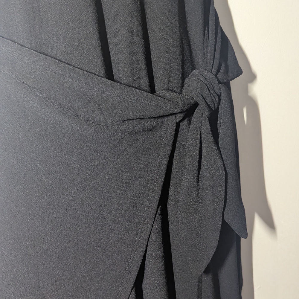 BCBGeneration Elegant Black Asymmetrical Dress - Picture 3 of 8